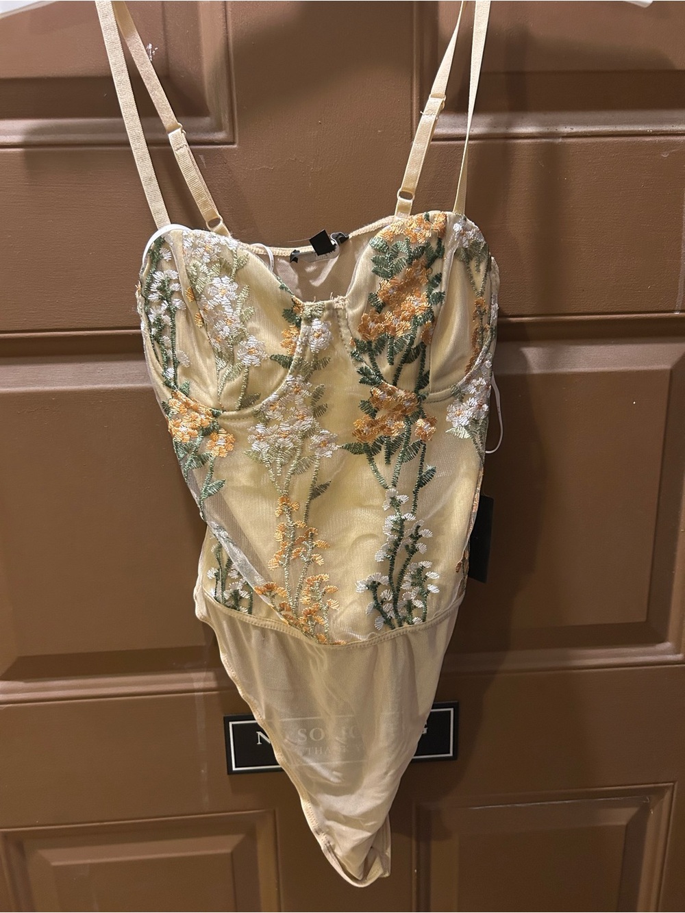 BRAND NEW: Lulu’s Floral Bodysuit